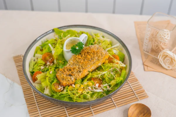 Menu Crusted Salmon Salad Carbs & Co