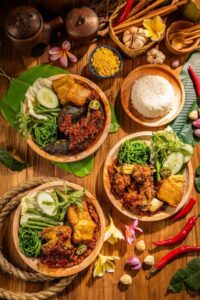 Menikmati kuliner Nusantara saat diet