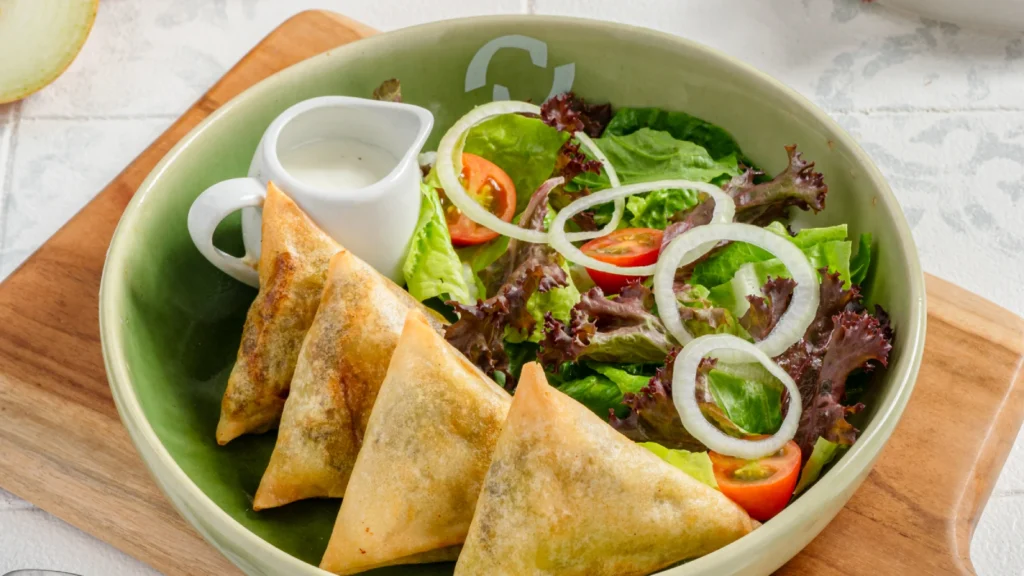 beef-samosa-salad-bandung