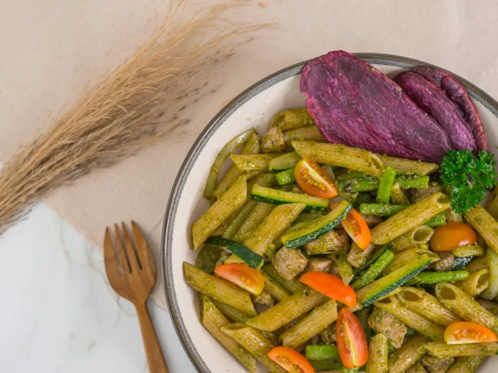 menu-makanan-tinggi-protein-bandung-pasta-pesto-chicken