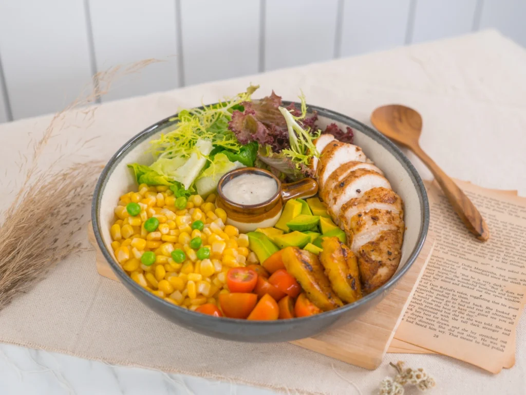 Menu Sehat Bandung Grilled Chicken Caesar Salad Carbs n Co