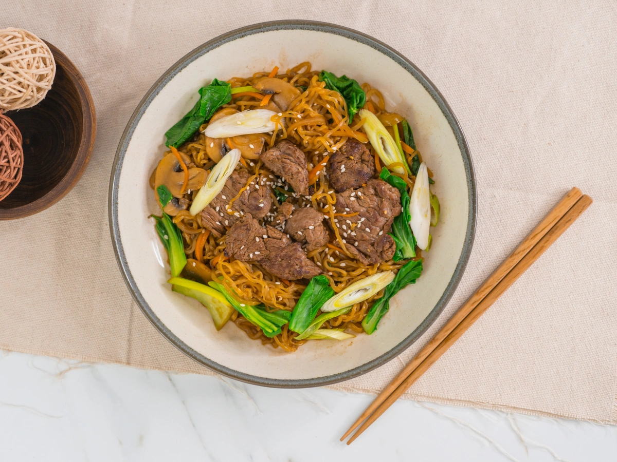 Makanan Sehat Bandung - Mie Tek-Tek Shirataki Beef Carbs n Co